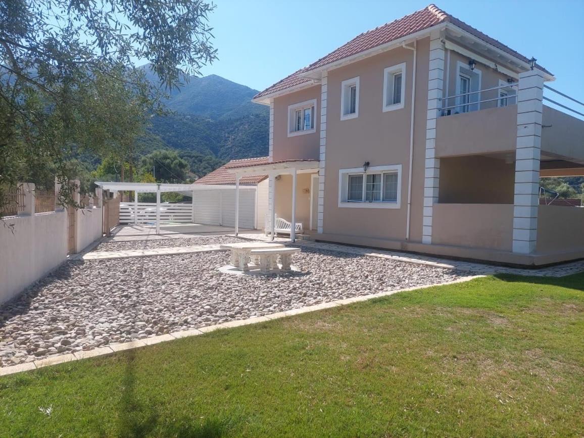 Villa Morris 니드리 외부 사진